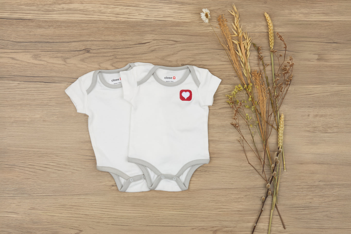 Close Organic Cotton Short-sleeved Romper