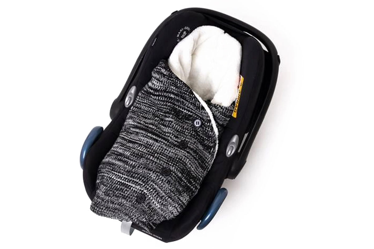 Cocoon blanket - 0 - 6 Month