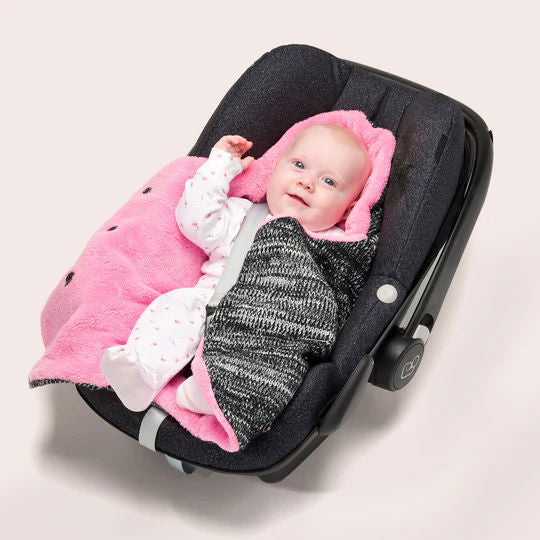 Cocoon blanket - 0 - 6 Month